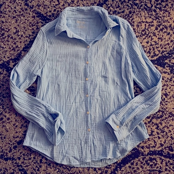 Lilly Pulitzer Frenchie Blue Geanie Button-Down Shirt, Size Medium - Picture 7 of 10